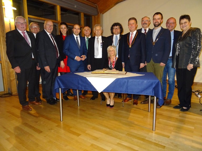 Gruppenfoto Goldenes Buch Jahresempfang 2020 Gruppenfoto Goldenes Buch Jahresempfang 2020