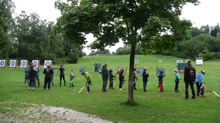 Ferienprogramm 2025 Bogenschießen 2